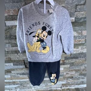 H&M Disney Mickey & Pluto  Friends Forever Gray Sweatshirt and Pants Set